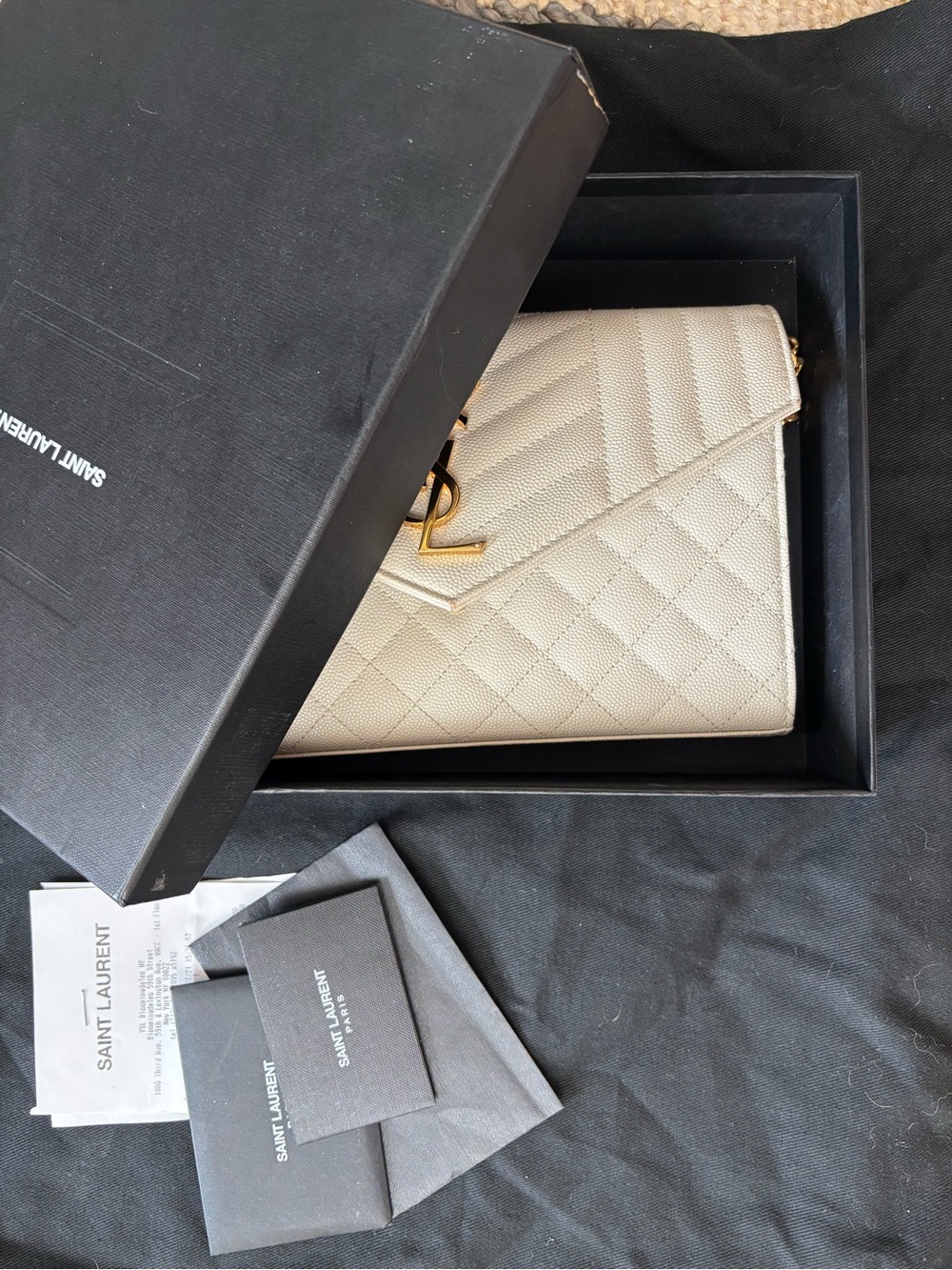 Saint Laurent Cream Quilted Leather Envelope Chain Crossbody Clutch/WOC - Picture 9 of 9
